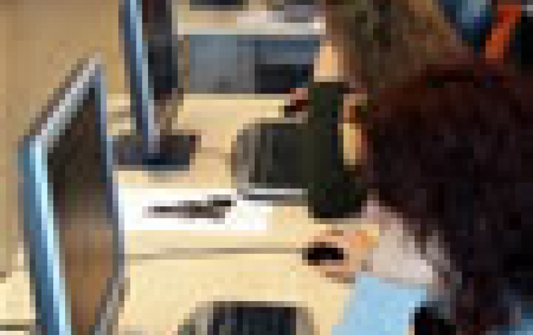 Worldwide PC Shipments in Fourth Quarter of 2011 Declined