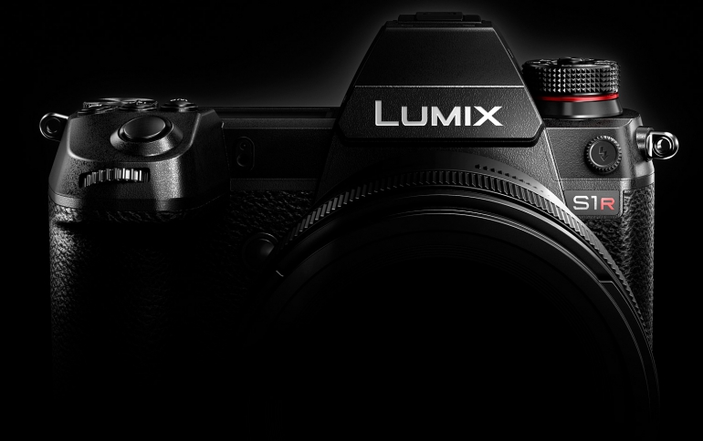 Panasonic Develops Two LUMIX S series Models of Full-Frame Mirrorless Camera