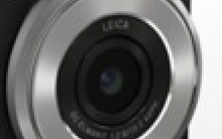 Panasonic Reveals The Lumix DMC-LX100, Lumix DMC-GM5 Cameras And the DMC-CM1 Smartphone