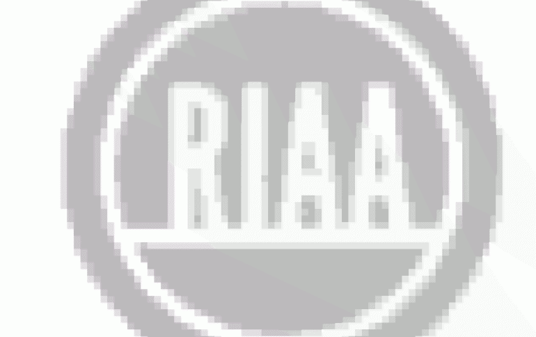 RIAA Announces International Licensing Program For DualDisc Logo