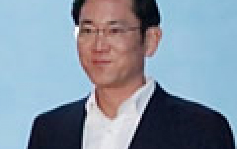Samsung's Lee Freed From Prison