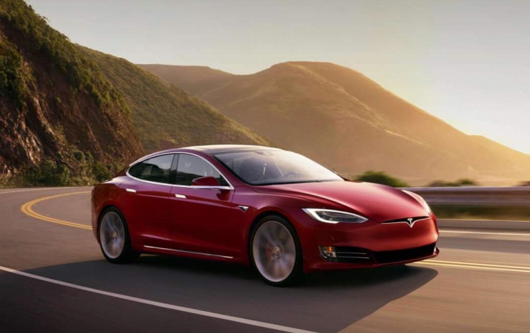 Tesla Introduces Navigate on Autopilot