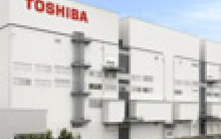 Toshiba to Further Invest in Production Equipment for Fab 6 at Yokkaichi Operations