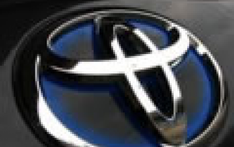 Toyota to Invest $2.8bn in Self-driving Research
