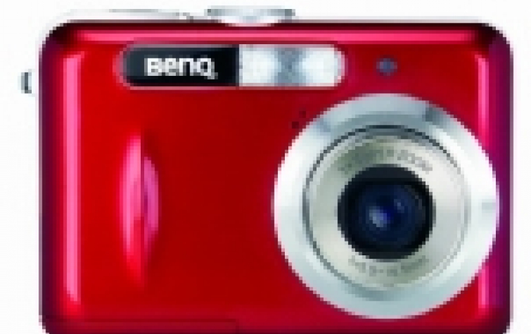 BenQ Unveils Two New Cameras